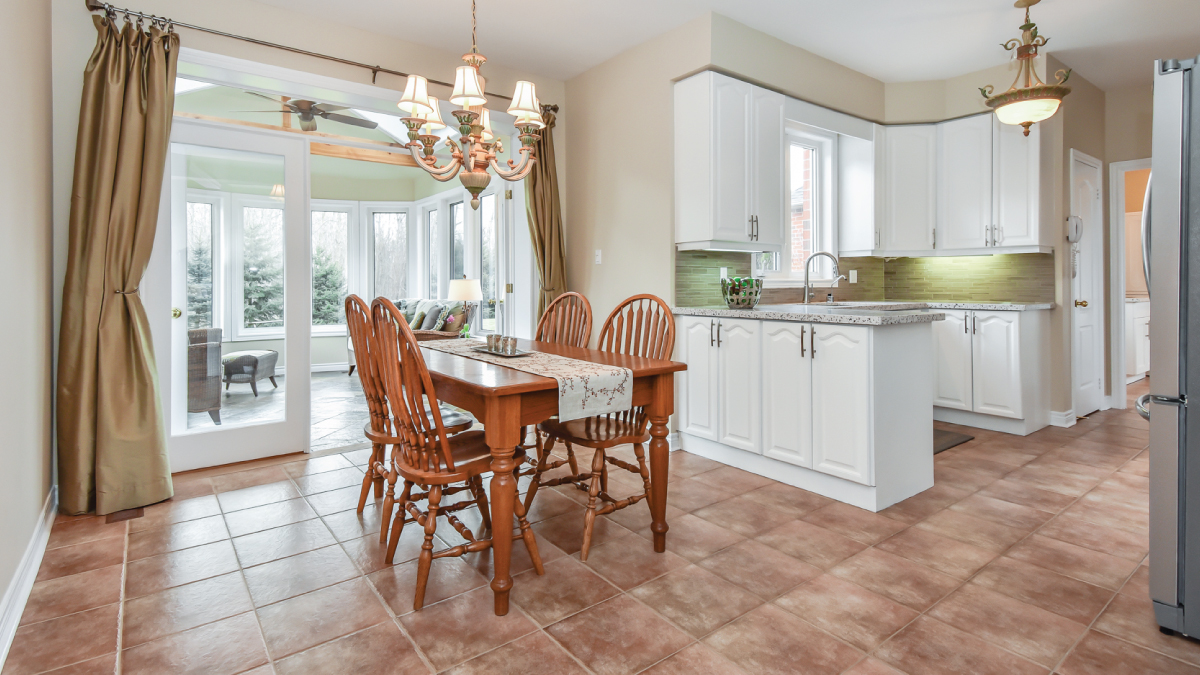 Dinette and kitchen