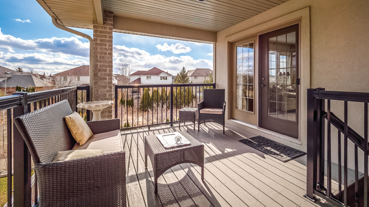 Side patio